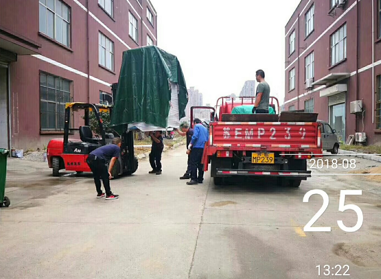 自動<a href='http://www.bjosjzs.com' target='_blank'><u>去毛刺機(jī)</u></a>