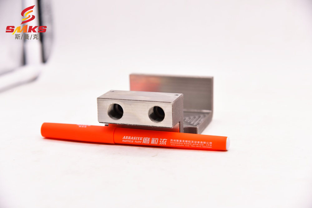 螺紋<a href='http://www.bjosjzs.com' target='_blank'><u>內(nèi)孔拋光</u></a>